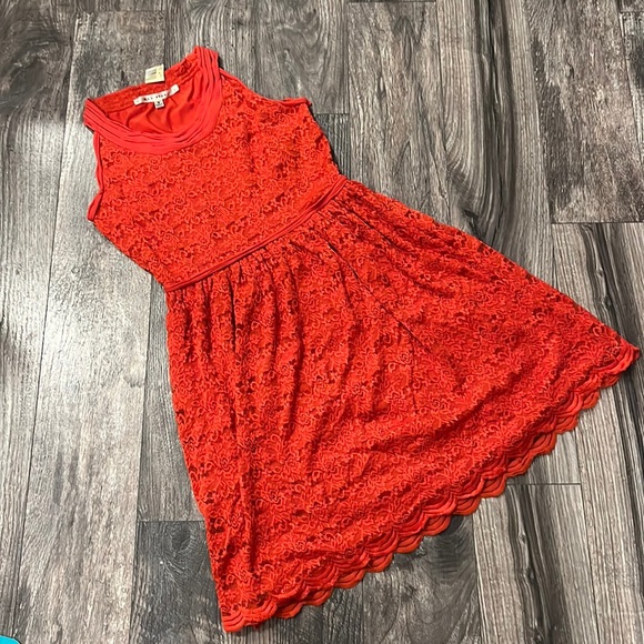 Max Studio Dresses & Skirts - Max studio size M coral color new with tags lined